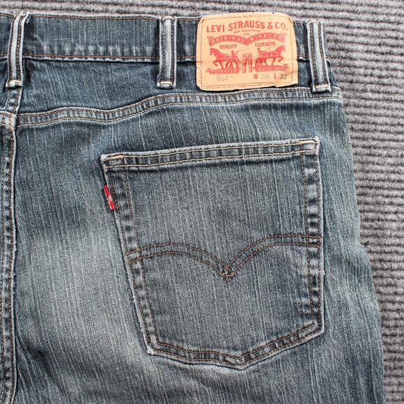 Levis 514 Jeans Mens 38x32 Blue Straight Faded Distressed - Picture 6 of 9